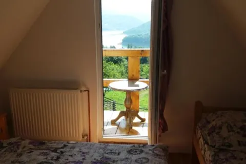 Vikendica Jezdić, Bajina Bašta