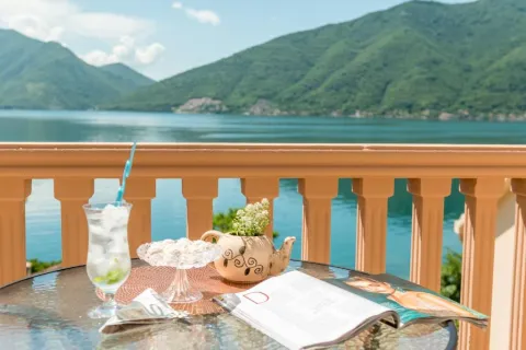 Vista Deluxe Studio - Sea View, Risan, Boka Kotorska