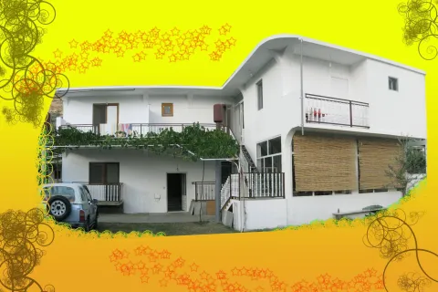 Apartmani Šarkinović, Sutomore