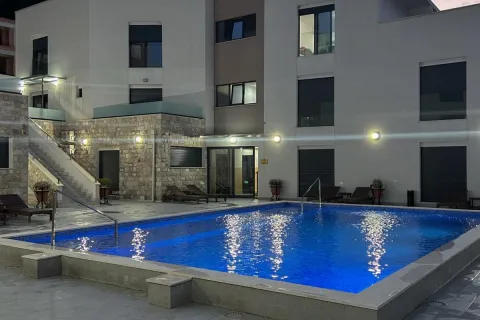 I&I Apartman, Igalo