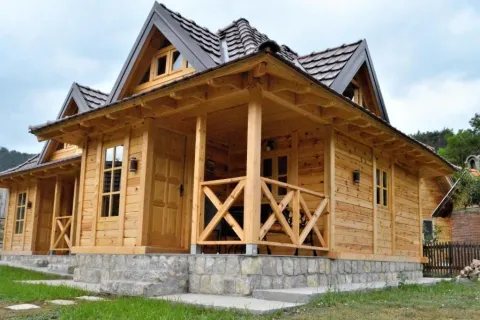 Apartman Mateja, Tara