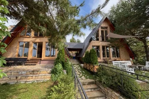 Pine Cabins, Zlatibor