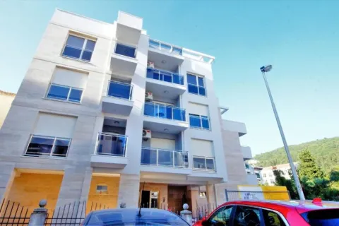 Kala Rooms & Suites, Budva