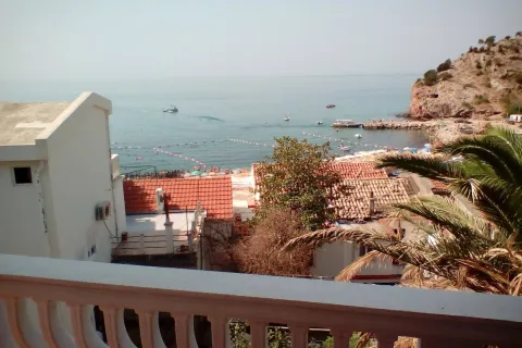 Pikula apartmani, Sutomore