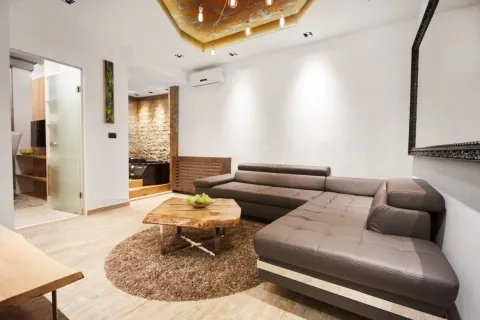 One Luxury Suites, Beograd