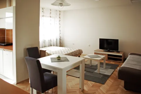 SQUARE STUDIO, Niš