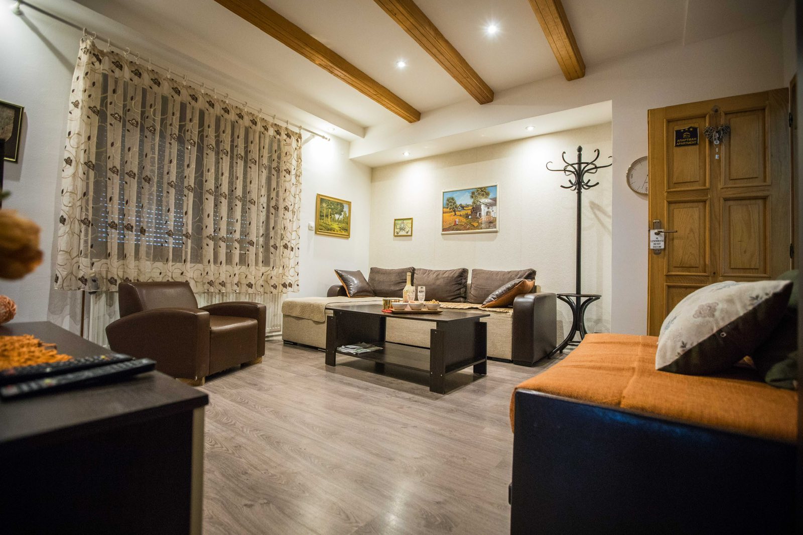 Apartmani Helles