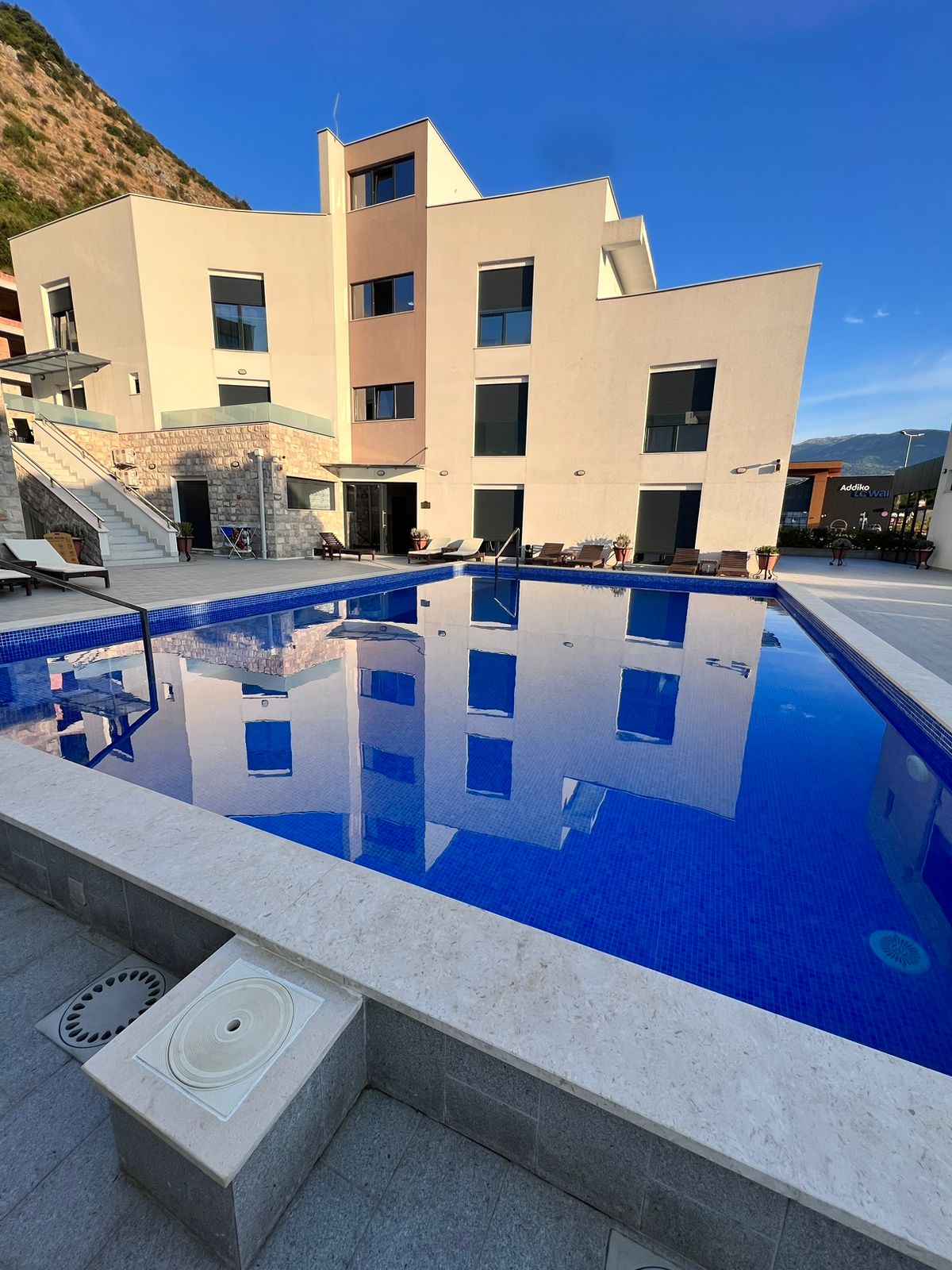 Blue Haven Apartments