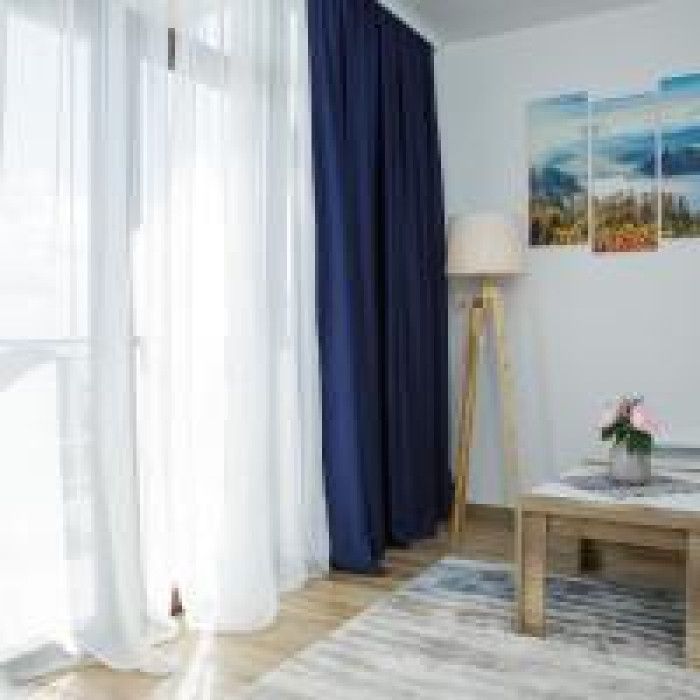 Dvori Sky View E13 - parking mesto