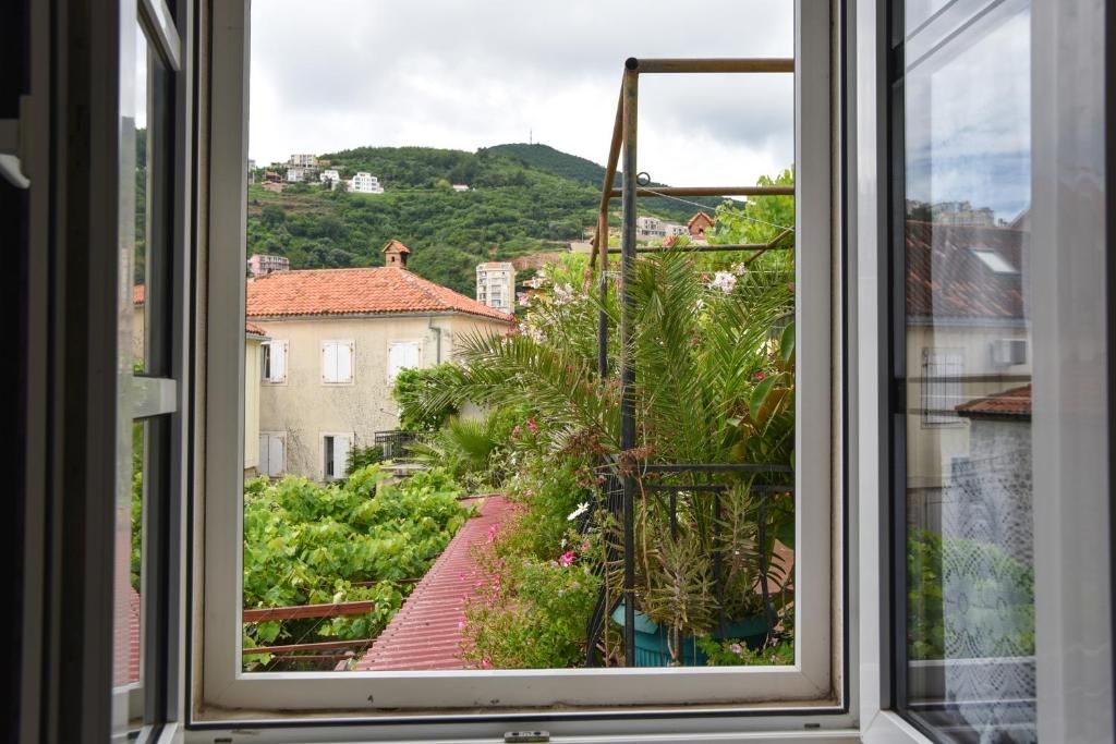 Stan Stari Grad Budva