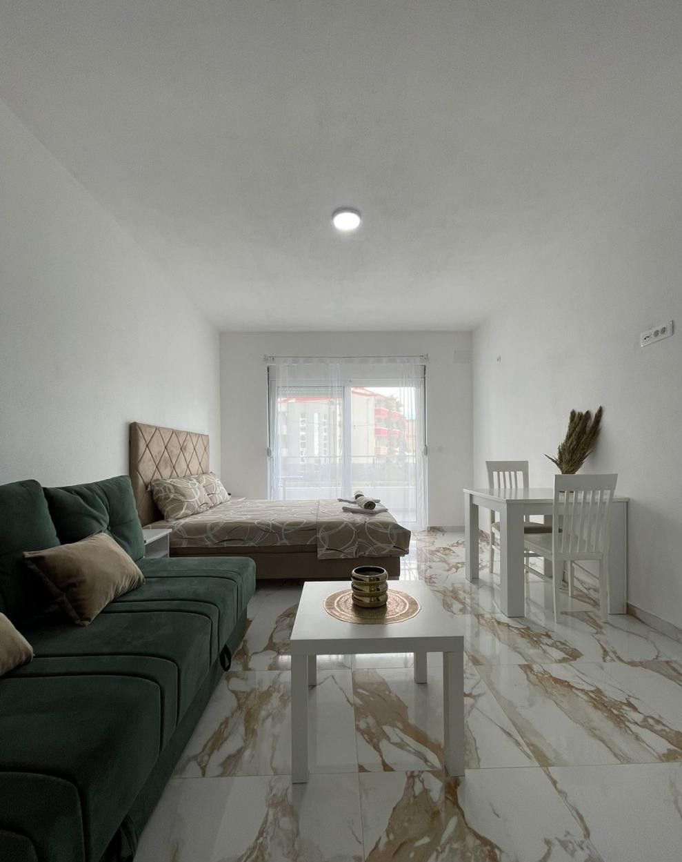 Summer Dreams Apartments